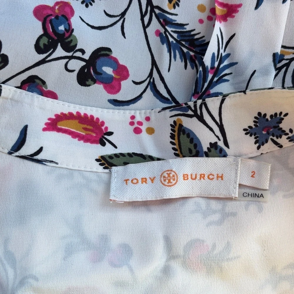 Tory Burch excellent pre